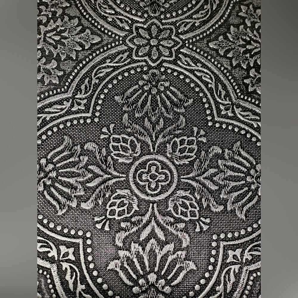 Black and Silver Photo Album w/Embossed Floral Designs Holds 200 4x6 Photos - Picture 8 of 13